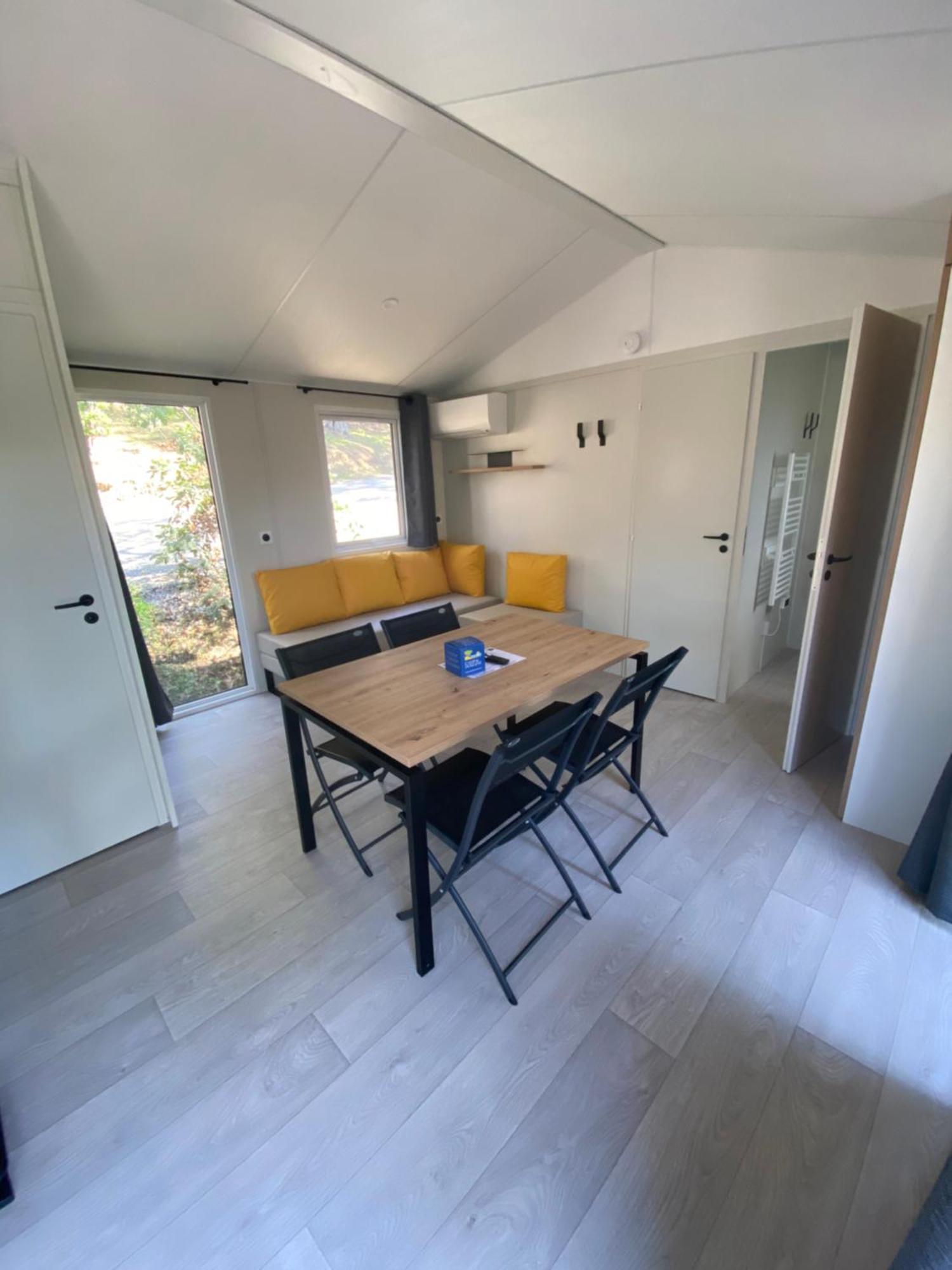 Camping Le Camp Du Domaine Bormes-les-Mimosas Room photo